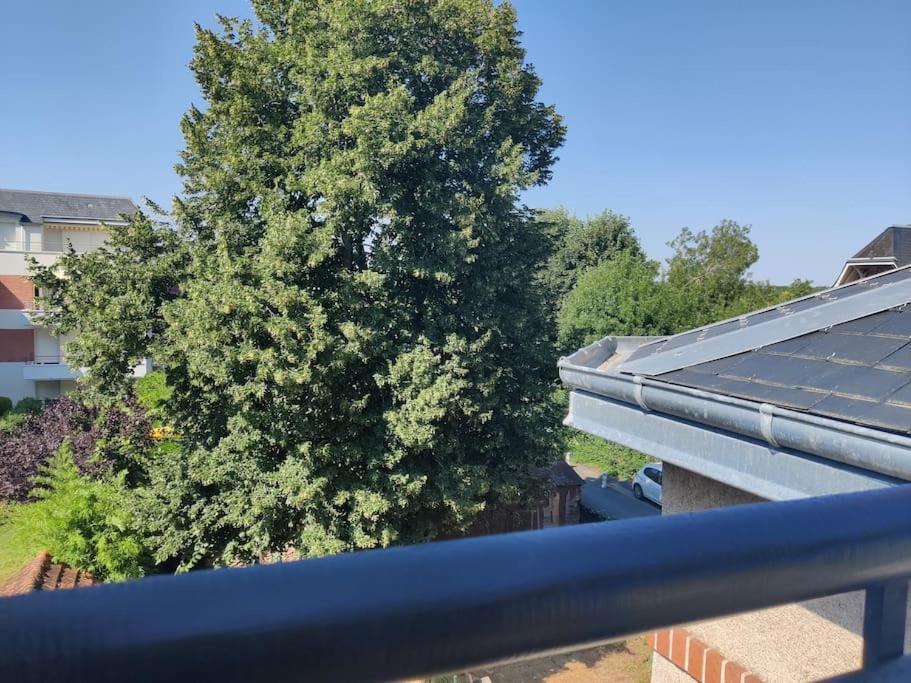 Bel Appart Renove Avec Terrasse Saint-Avertin Eksteriør billede