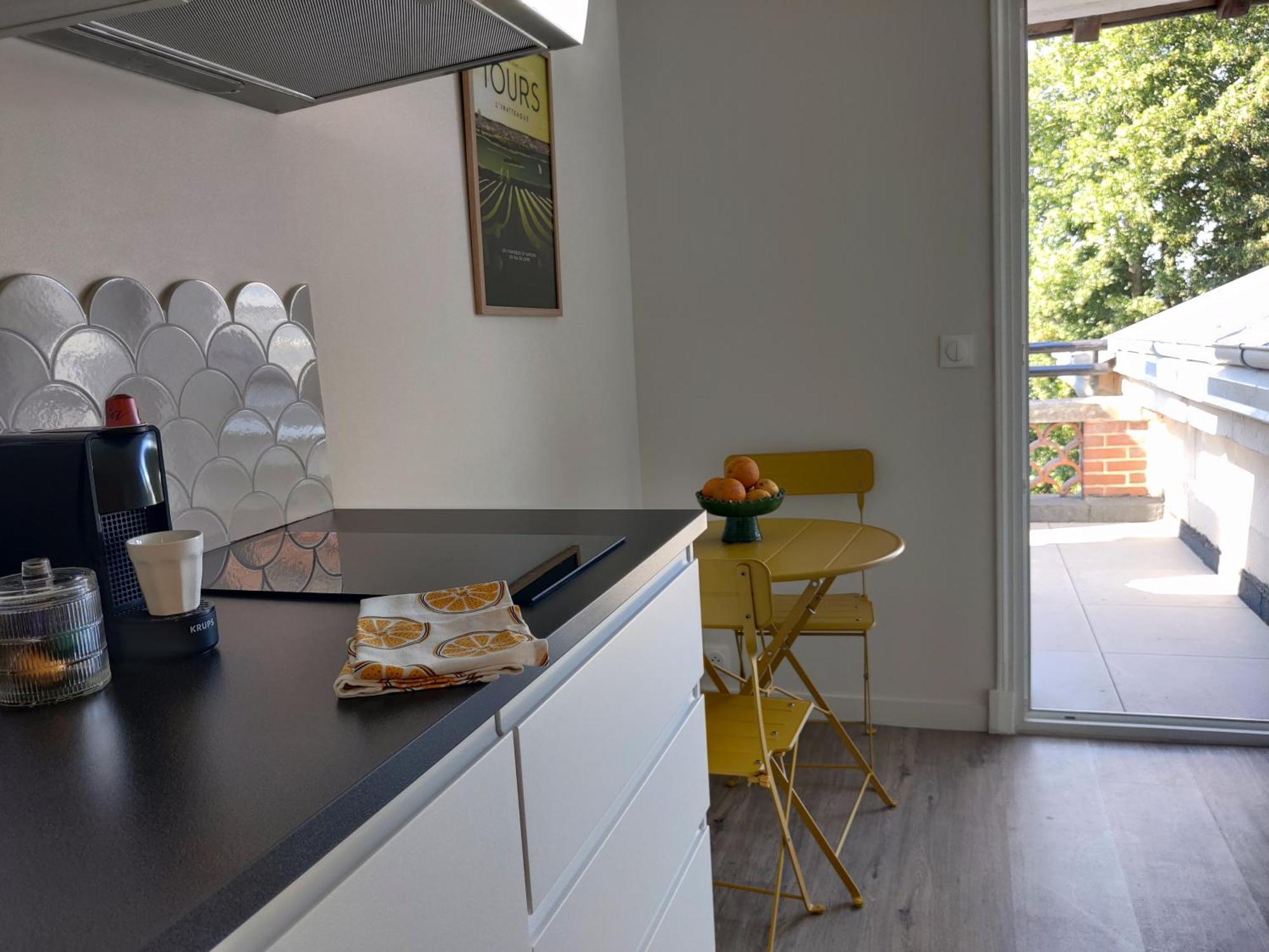 Bel Appart Renove Avec Terrasse Saint-Avertin Eksteriør billede